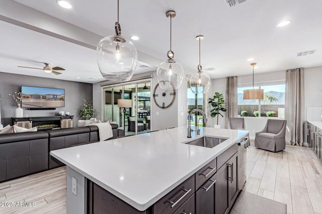 8426 N 186TH Lane, Waddell, AZ 85355