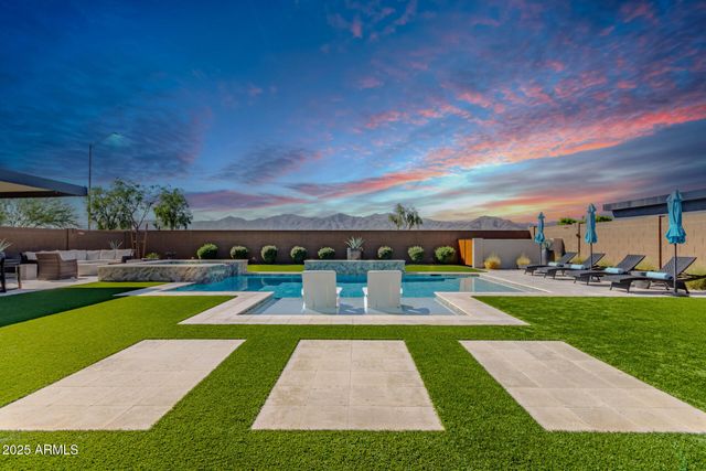 8426 N 186TH Lane, Waddell, AZ 85355