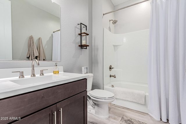 8426 N 186TH Lane, Waddell, AZ 85355