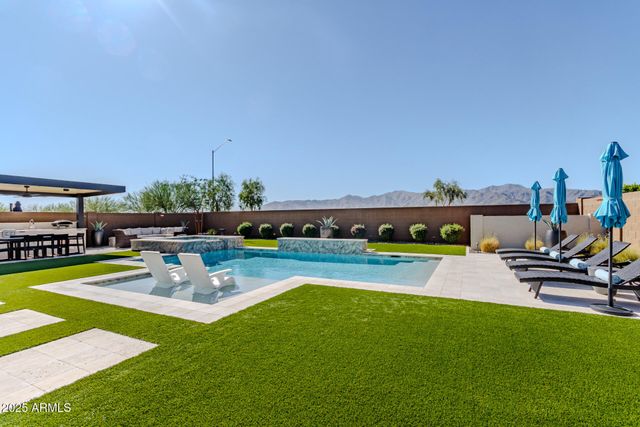 8426 N 186TH Lane, Waddell, AZ 85355