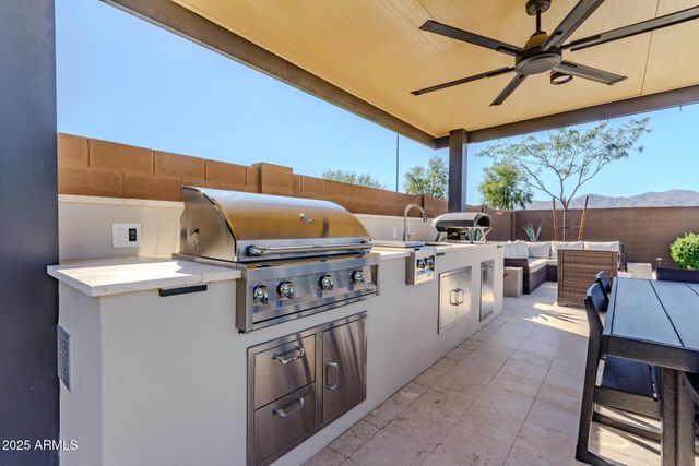 8426 N 186TH Lane, Waddell, AZ 85355