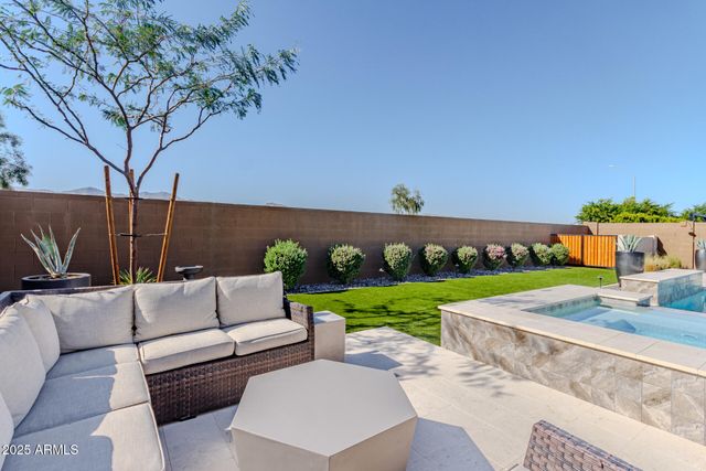 8426 N 186TH Lane, Waddell, AZ 85355