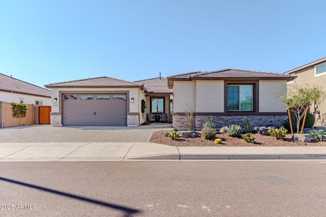 8426 N 186TH Lane, Waddell, AZ 85355