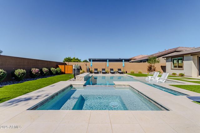 8426 N 186TH Lane, Waddell, AZ 85355