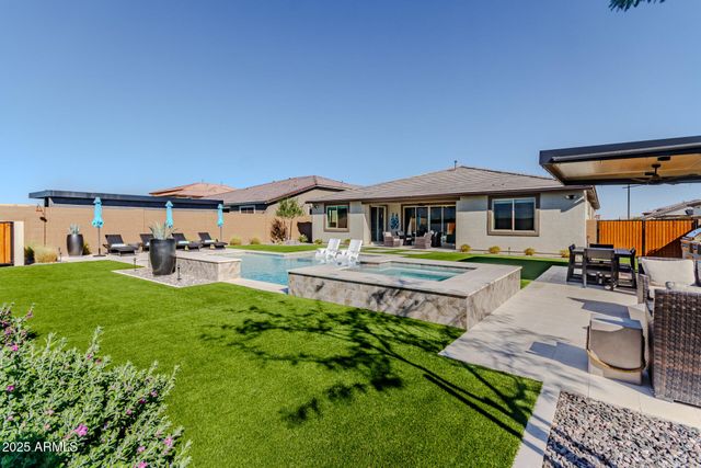 8426 N 186TH Lane, Waddell, AZ 85355