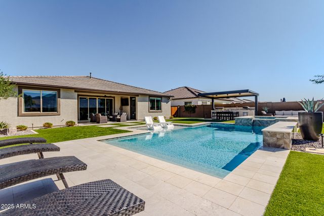 8426 N 186TH Lane, Waddell, AZ 85355