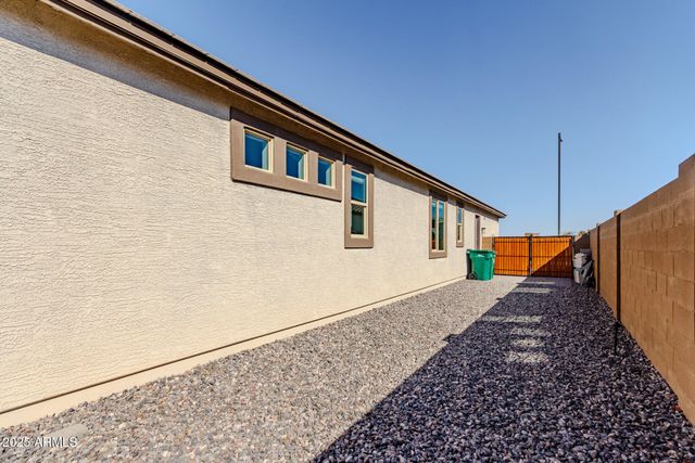 8426 N 186TH Lane, Waddell, AZ 85355