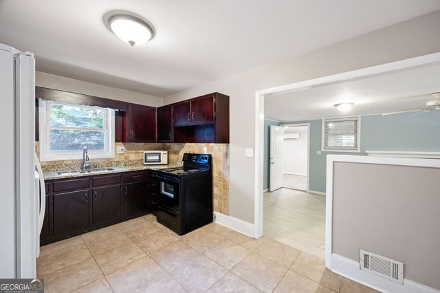 2563 Dering Court NE, Atlanta, GA 30345