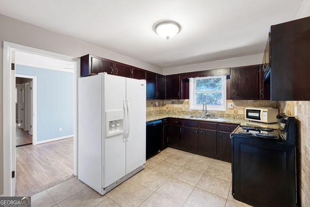 2563 Dering Court NE, Atlanta, GA 30345