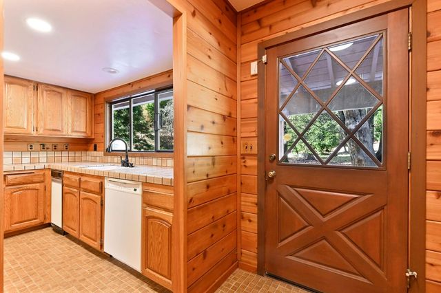 26897 Spring Ct, Pioneer, CA 95666