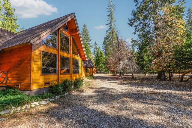 26897 Spring Ct, Pioneer, CA 95666