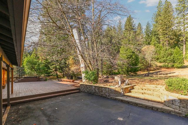 26897 Spring Ct, Pioneer, CA 95666