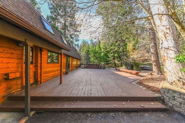 26897 Spring Ct, Pioneer, CA 95666