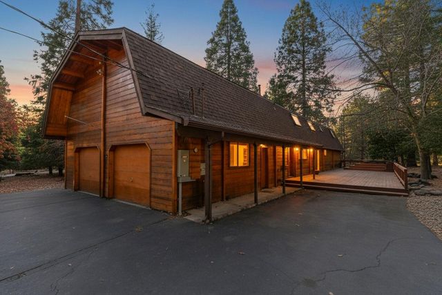 26897 Spring Ct, Pioneer, CA 95666