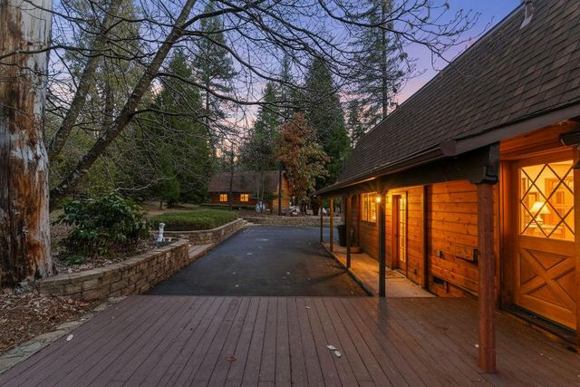 26897 Spring Ct, Pioneer, CA 95666