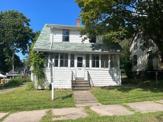 152 Burnham Street, Hartford, CT 06112