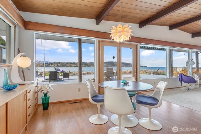 2589 Lummi View Drive, Bellingham, WA 98226