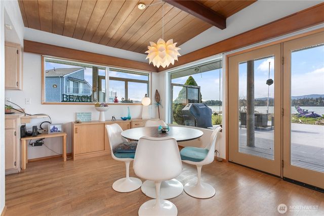 2589 Lummi View Drive, Bellingham, WA 98226