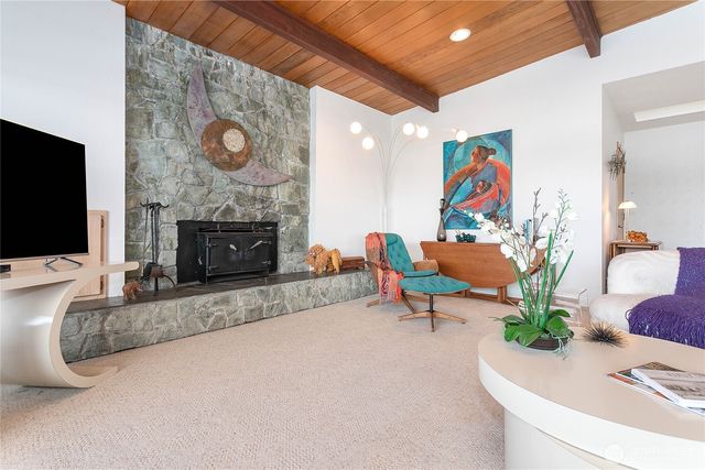 2589 Lummi View Drive, Bellingham, WA 98226