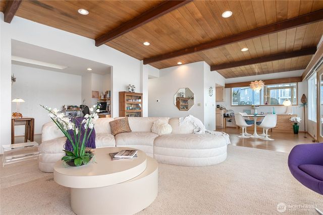 2589 Lummi View Drive, Bellingham, WA 98226