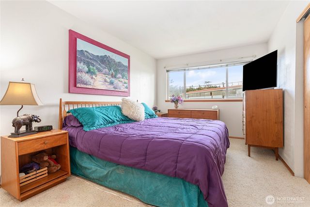 2589 Lummi View Drive, Bellingham, WA 98226