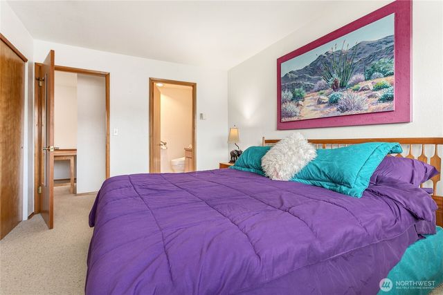 2589 Lummi View Drive, Bellingham, WA 98226