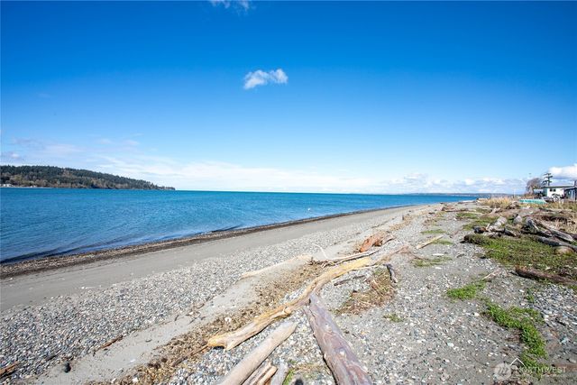 2589 Lummi View Drive, Bellingham, WA 98226