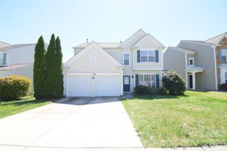 3017 Azalea Hills Drive, Charlotte, NC 28262