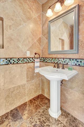 11451 Plantero Drive, North Tustin, CA 92705