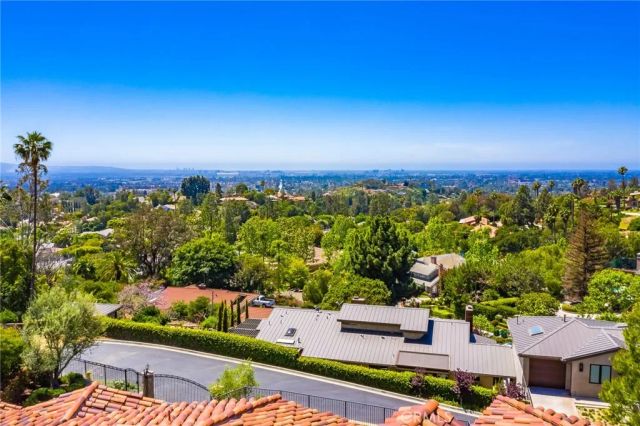 11451 Plantero Drive, North Tustin, CA 92705