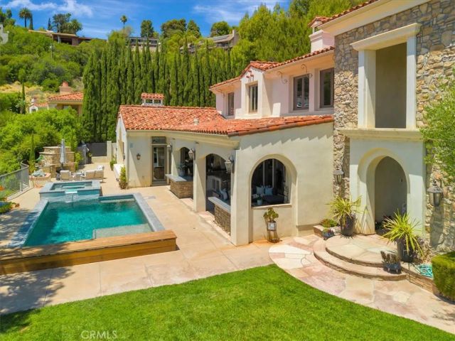 11451 Plantero Drive, North Tustin, CA 92705