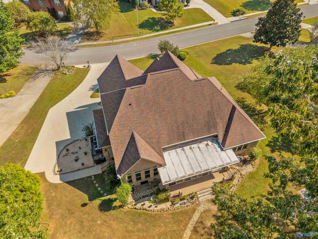 151 River Walk Trail, New Market, AL 35761