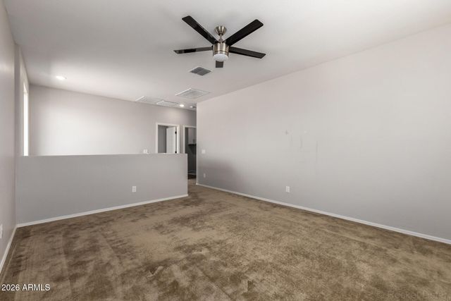 7039 N 84TH Avenue, Glendale, AZ 85305