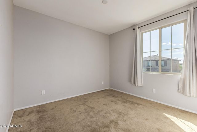 7039 N 84TH Avenue, Glendale, AZ 85305