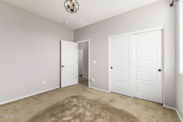 7039 N 84TH Avenue, Glendale, AZ 85305