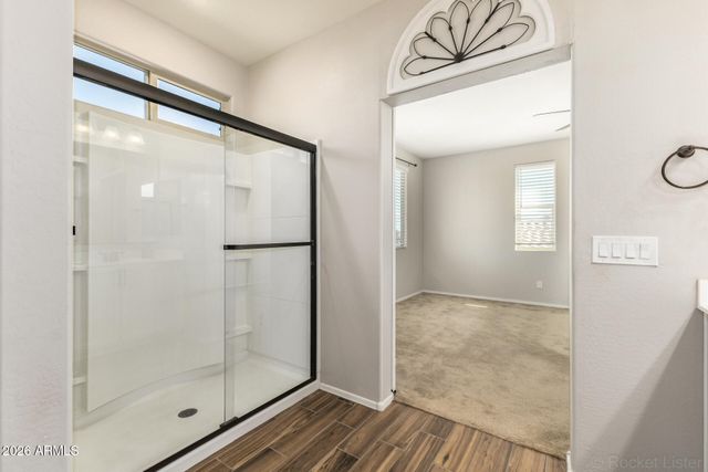 7039 N 84TH Avenue, Glendale, AZ 85305