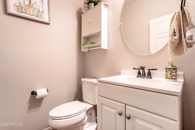 7039 N 84TH Avenue, Glendale, AZ 85305