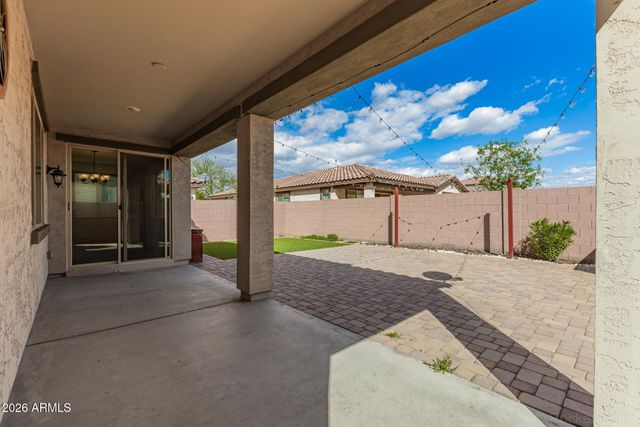 7039 N 84TH Avenue, Glendale, AZ 85305