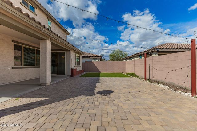 7039 N 84TH Avenue, Glendale, AZ 85305