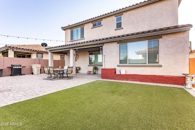 7039 N 84TH Avenue, Glendale, AZ 85305