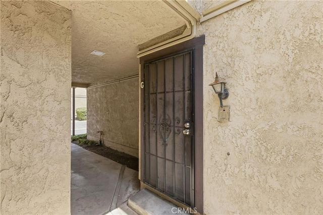 9362 Shadowood G, Montclair, CA 91763