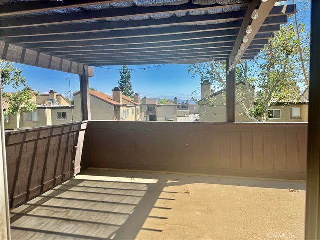 9362 Shadowood G, Montclair, CA 91763