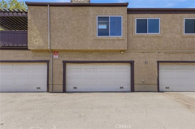 9362 Shadowood G, Montclair, CA 91763