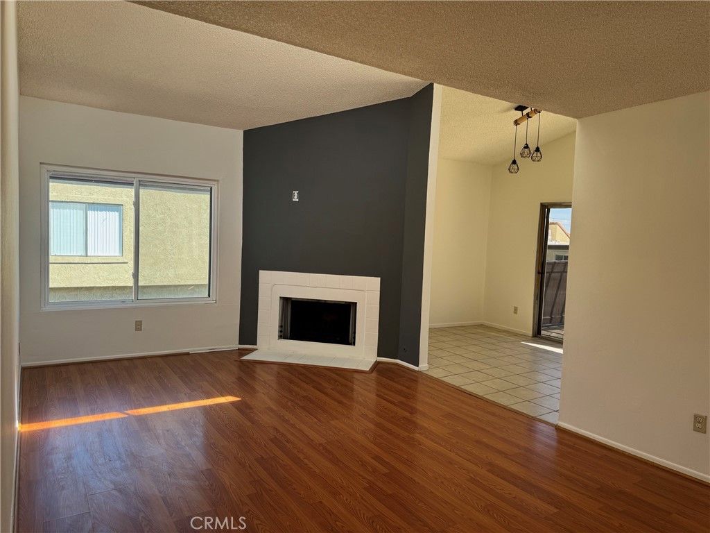 9362 Shadowood G, Montclair, CA 91763