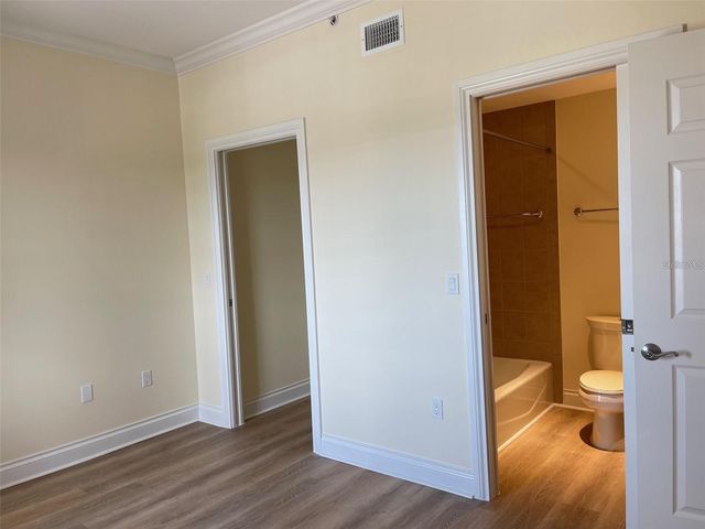 8111 LAKEWOOD MAIN STREET 307, Lakewood Ranch, FL 34202