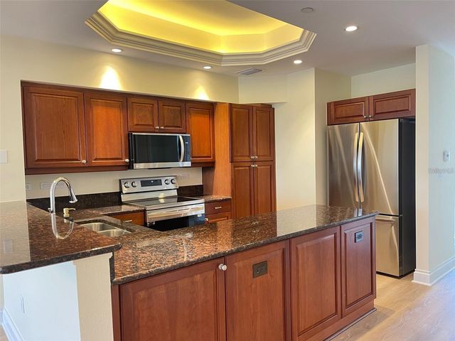 8111 LAKEWOOD MAIN STREET 307, Lakewood Ranch, FL 34202