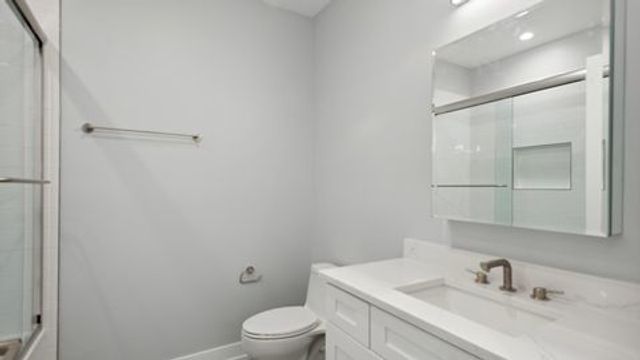 1339 N Noble Street 1, Chicago, IL 60642