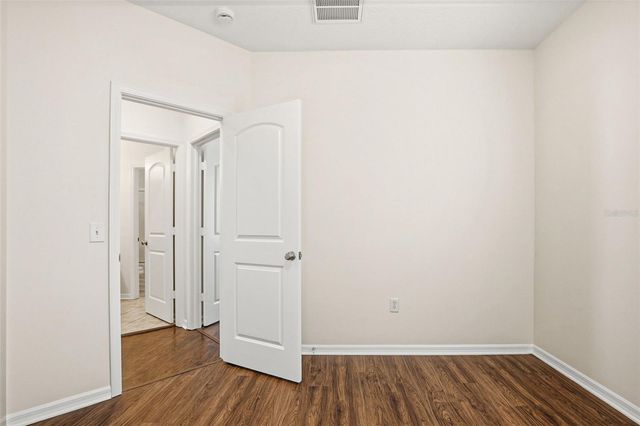 471 WESTCHESTER HILLS LANE, Valrico, FL 33594