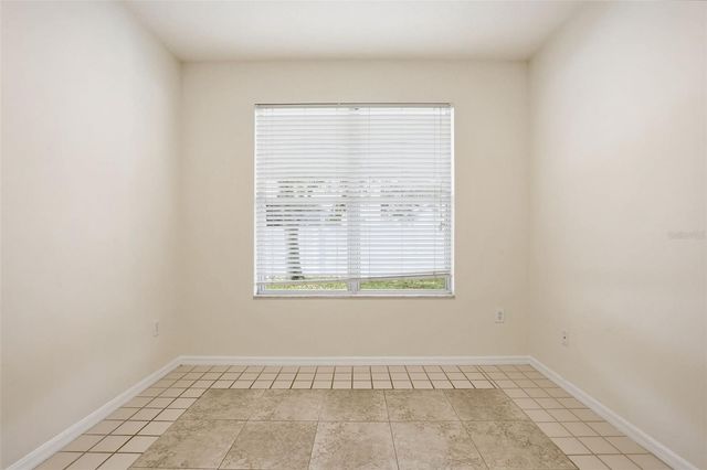 471 WESTCHESTER HILLS LANE, Valrico, FL 33594