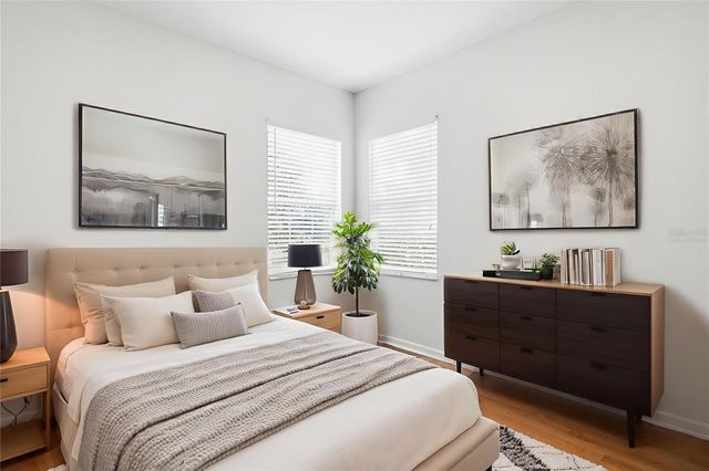 471 WESTCHESTER HILLS LANE, Valrico, FL 33594